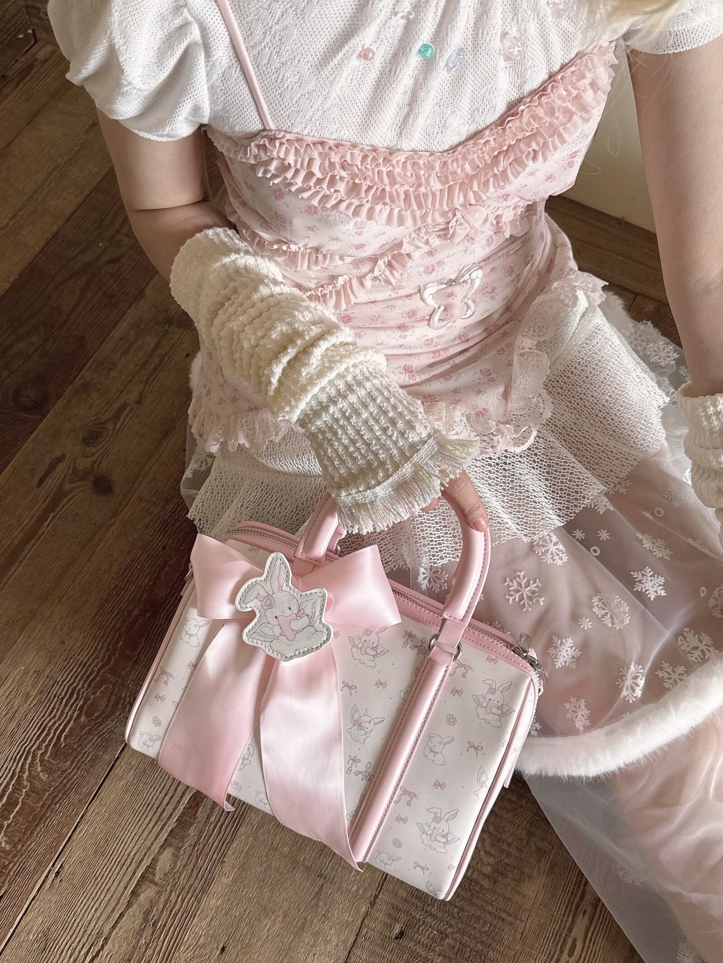 Fuwa Fuwa Ribbon Accent Handbags